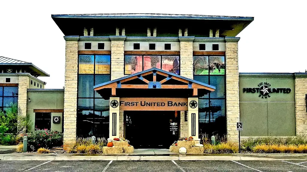 972F4511Z78572VA 801 23rd St Canyon TX 79015 USA First United Bank