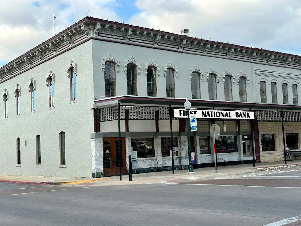 983F6837W28003AE 101 E Bridge St Granbury TX 76048 USA First National Bank Granbury